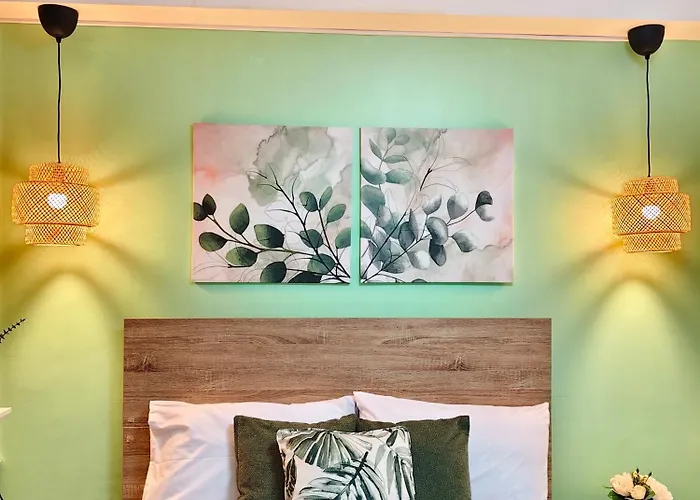 Aparthotel Serene Escape Condotel In Shore Pasay Manila