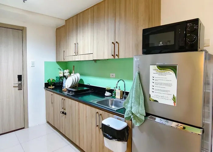 Serene Escape Condotel In Shore Pasay Manila